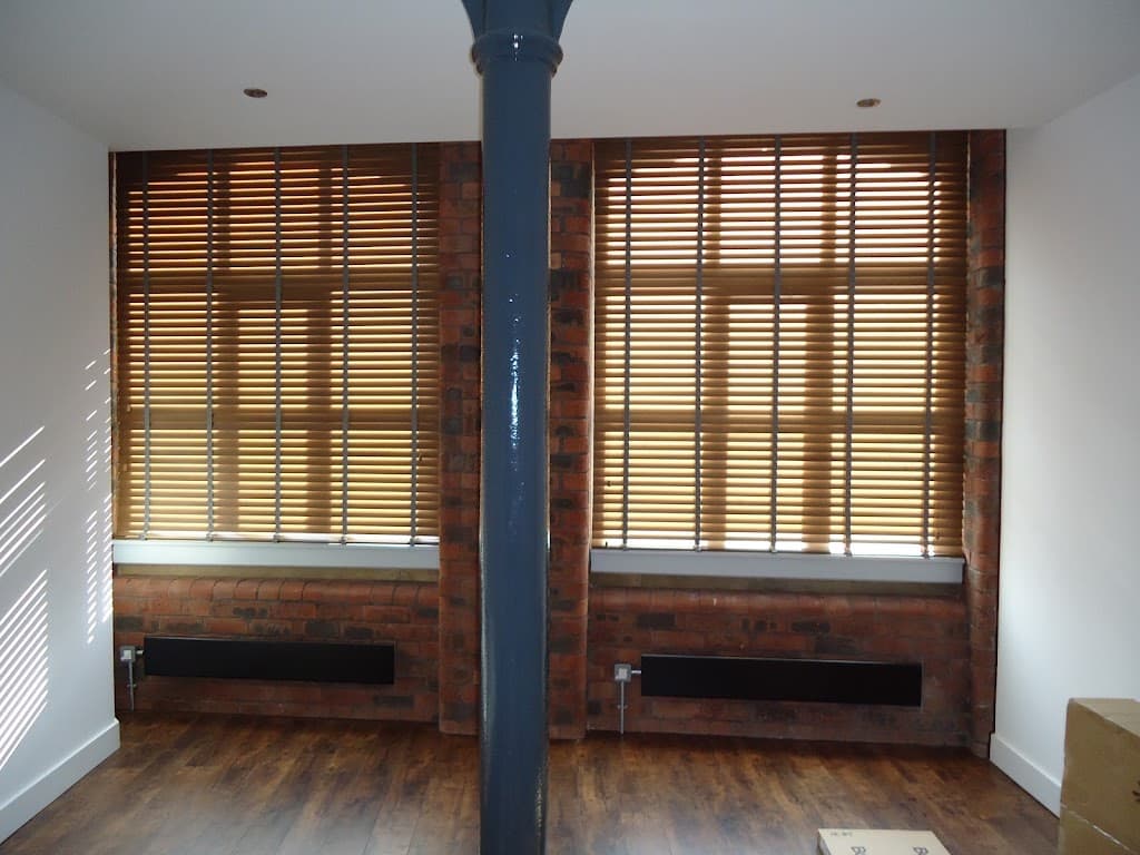 Smiths Blinds - Curtains & Shutters