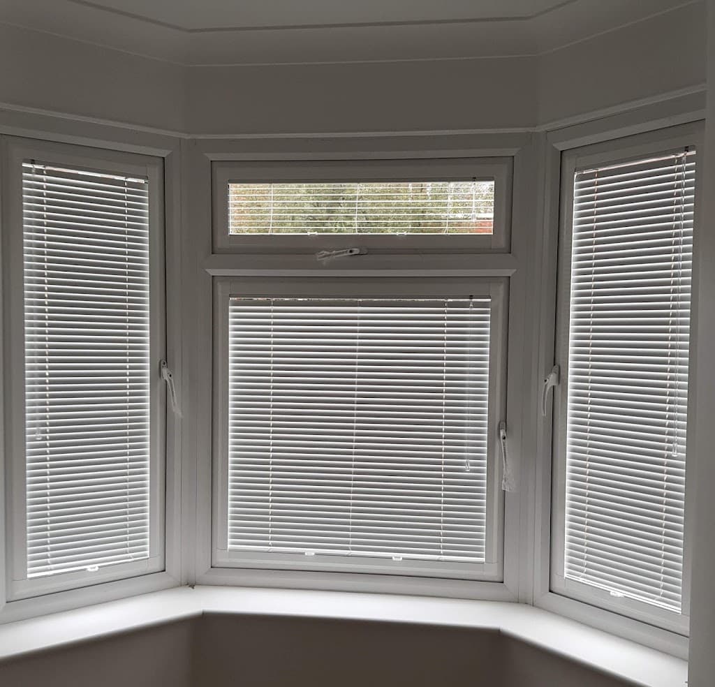 Blinds just for you - Shutters and window blinds Southampton