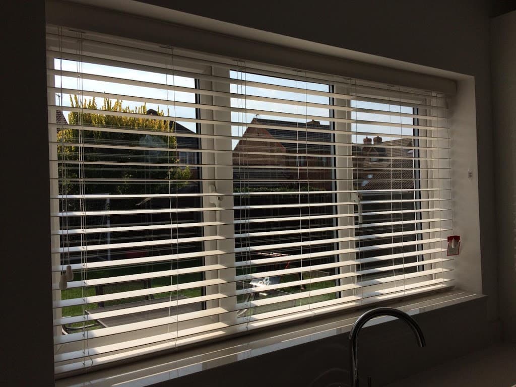 MK Blinds, Shutters & Curtains