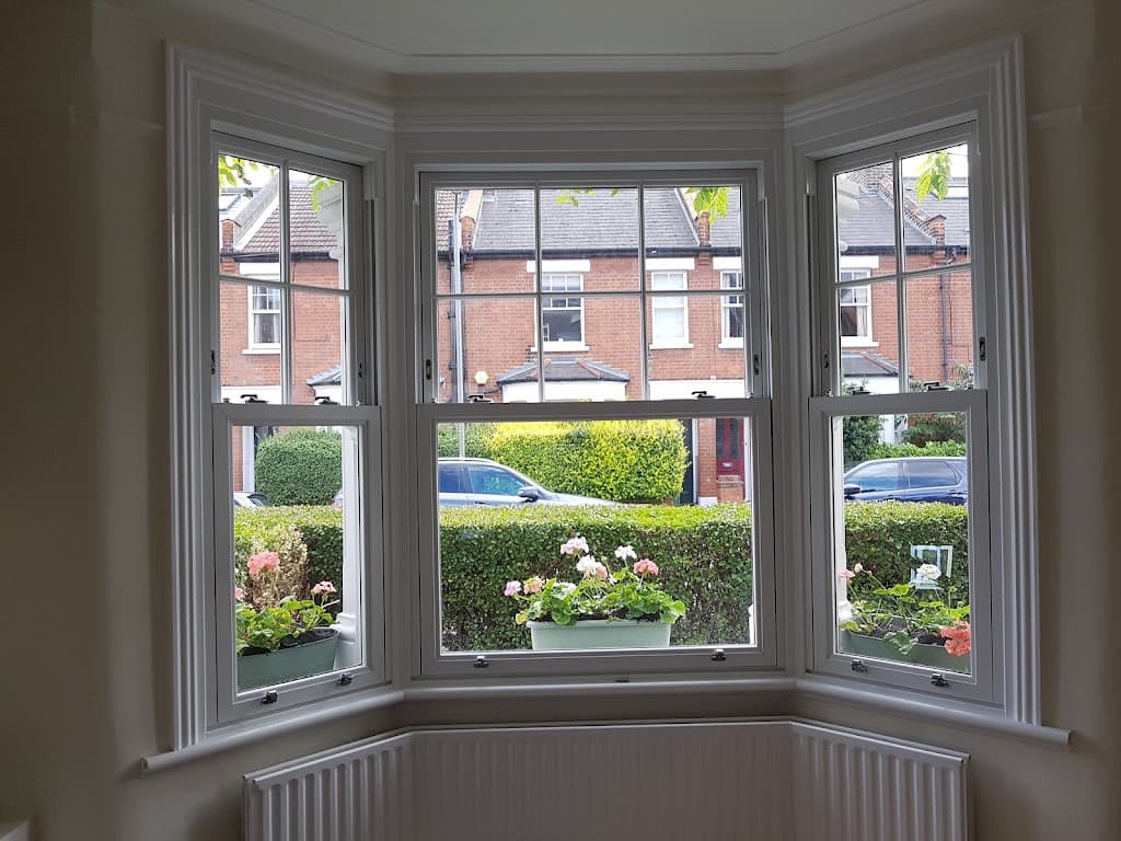 Premier Windows Ltd - Your local sash window installers established in 1999