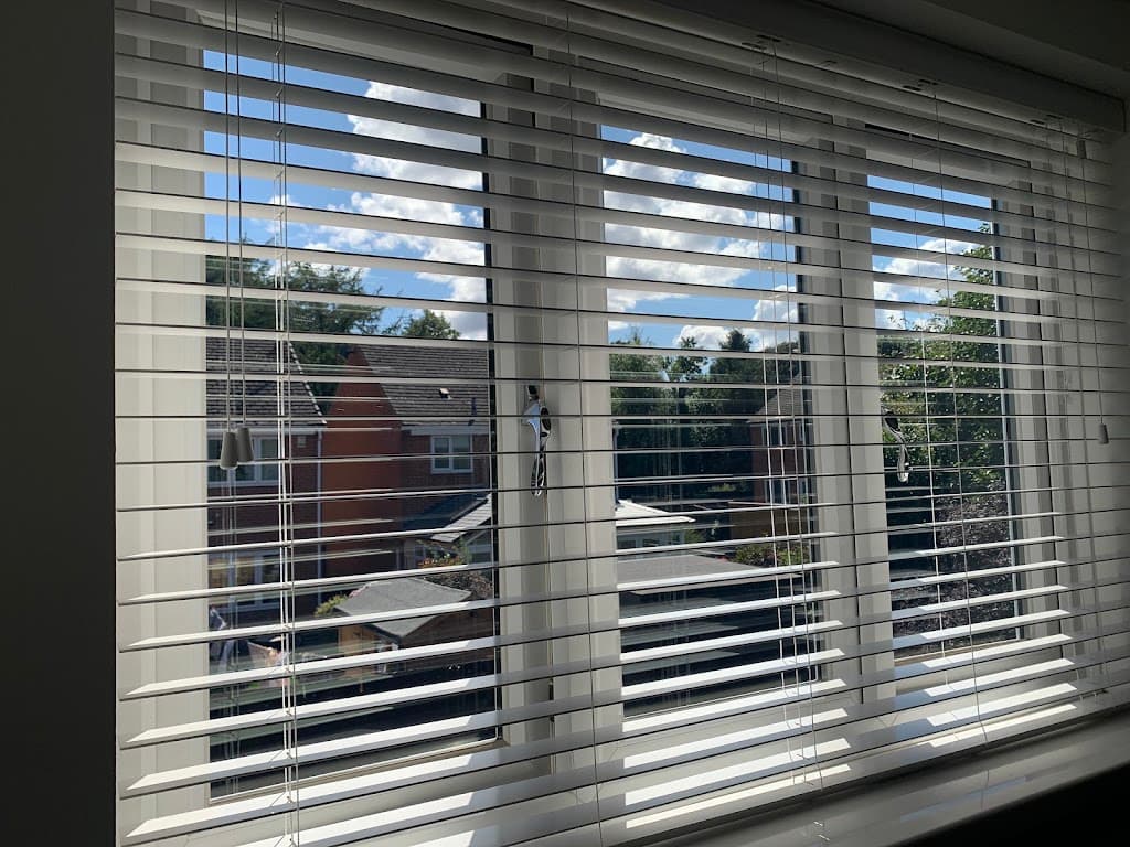 Deal Direct Blinds Shutters & Awnings