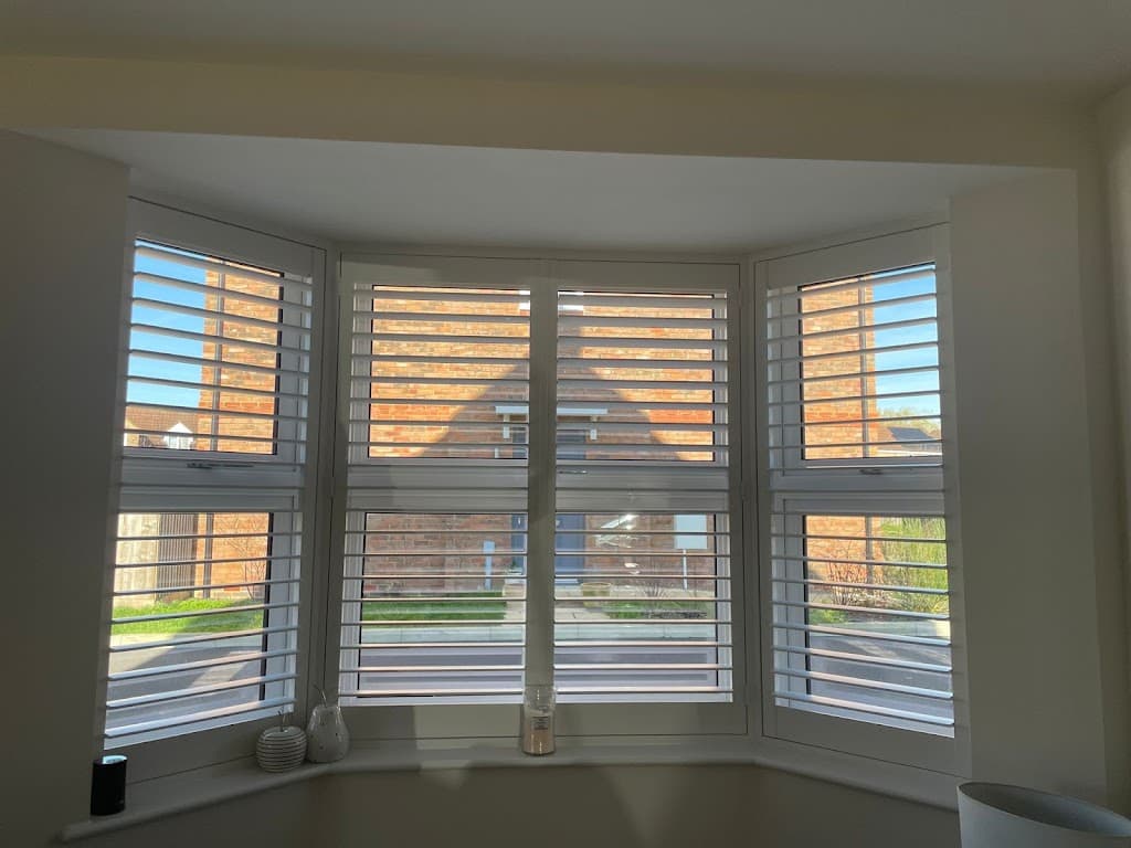 Blind Trader - The Window Covering Specialists