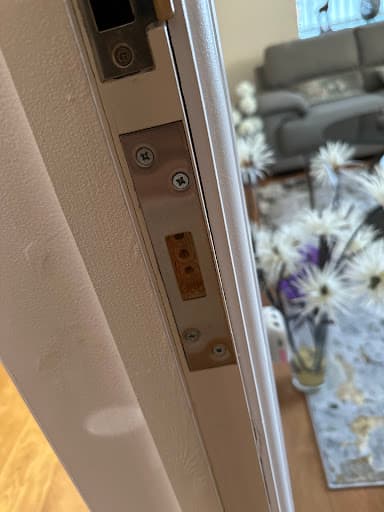Doors 'R' Us — Customer photo