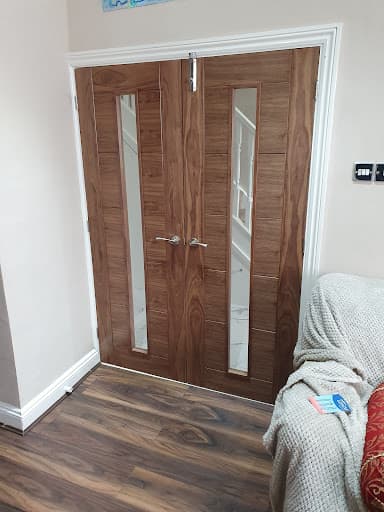 Doors 'R' Us — Customer photo