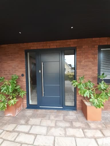 Associated Windows — Customer photo