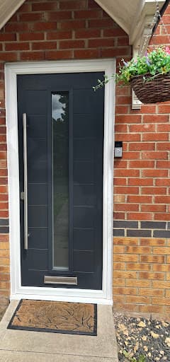 Base UK — Customer photo