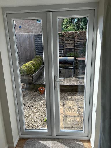 P&L Glass and Glazing — Customer photo