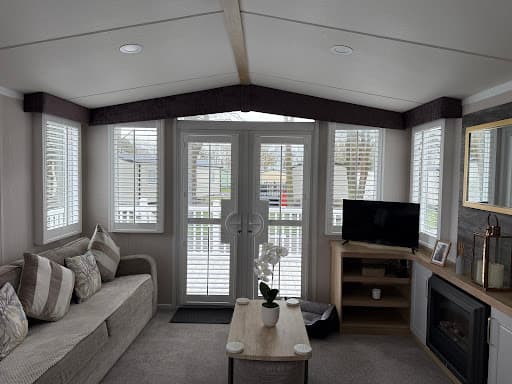 Deal Direct Blinds Shutters & Awnings — Customer photo