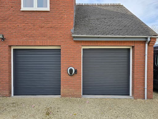 Dimensions Garage Doors — Customer photo