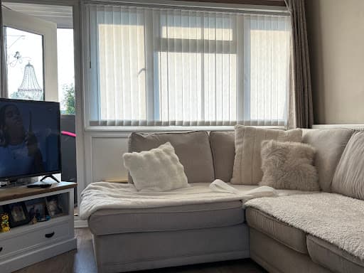 Premium Blinds UK TM — Customer photo
