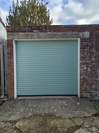 Dimensions Garage Doors — Customer photo
